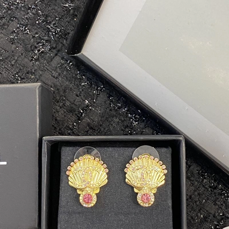 Chanel Earrings MoistureWicking 232218