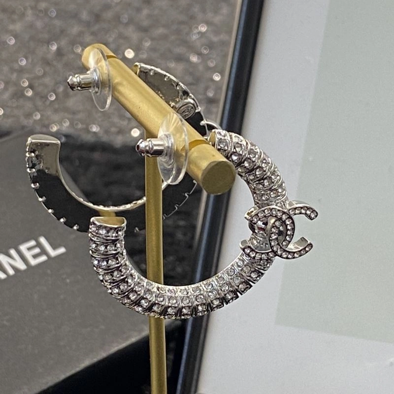 SoftTouch Chanel Earrings 232192