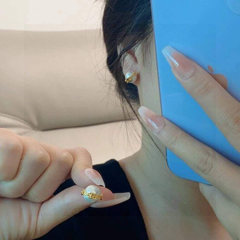 FastDry Chanel Earrings 232175