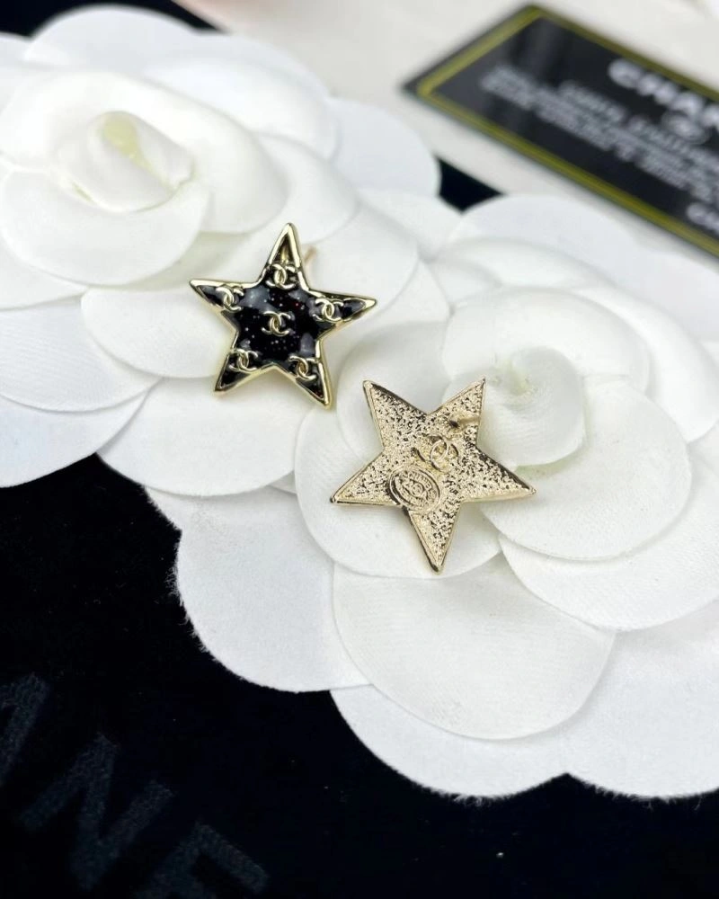 Chanel Earrings SmoothTexture 232165