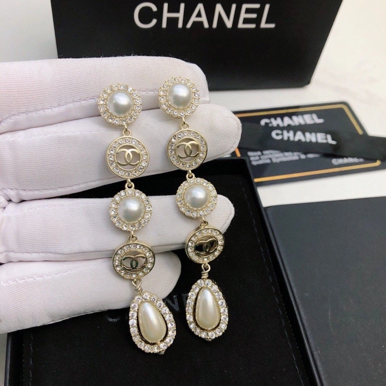 RelaxedFit Chanel Earrings 232160