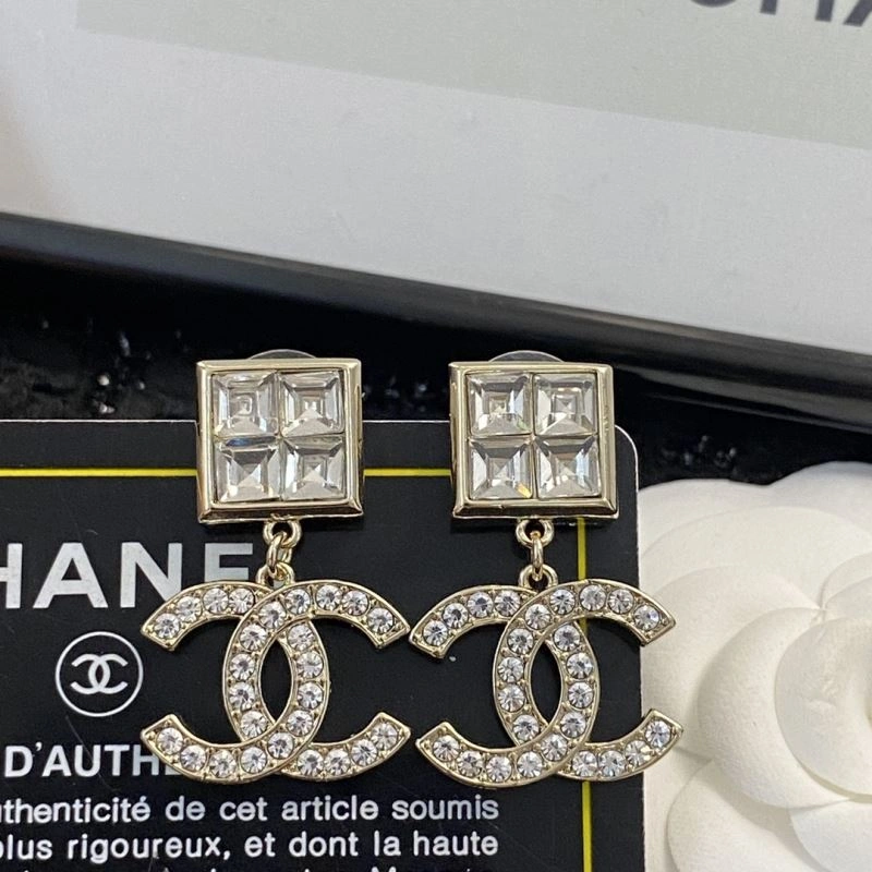Chanel Earrings Durable 232184