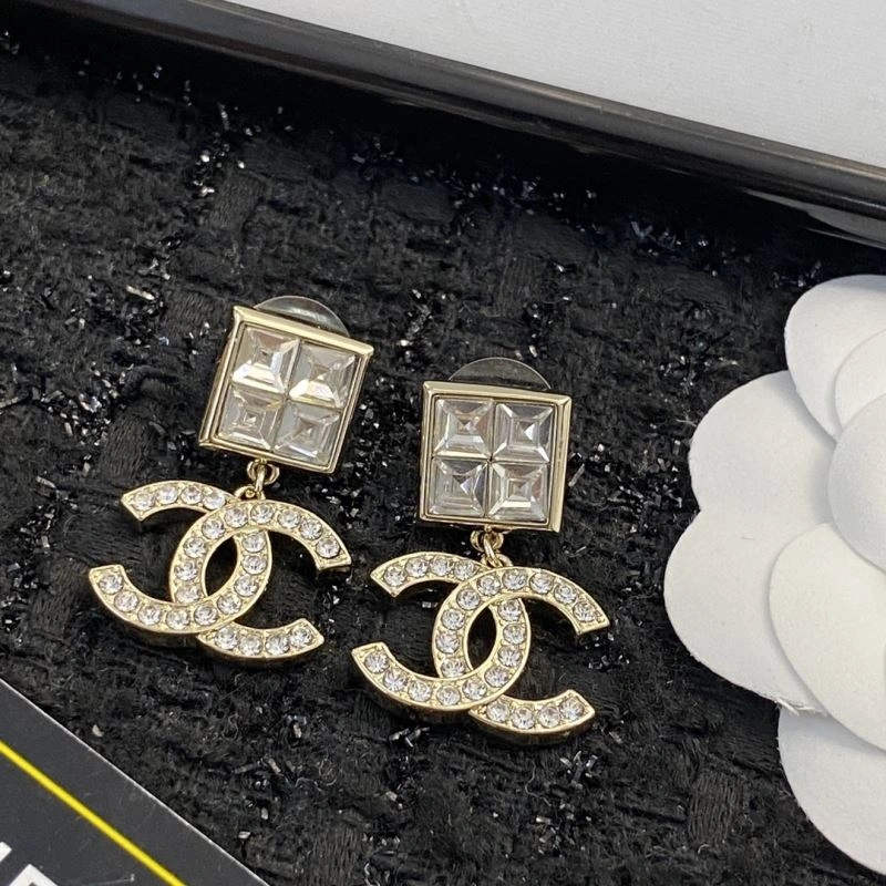 Chanel Earrings Durable 232184