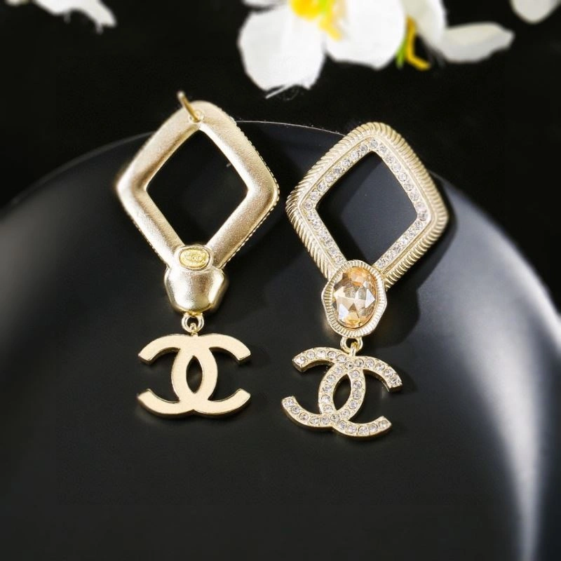 RelaxedFit Chanel Earrings 232262