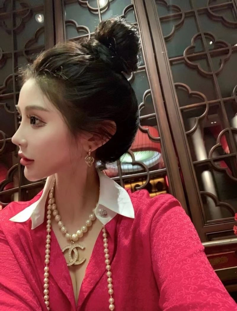 TechFriendly Chanel Earrings 232151