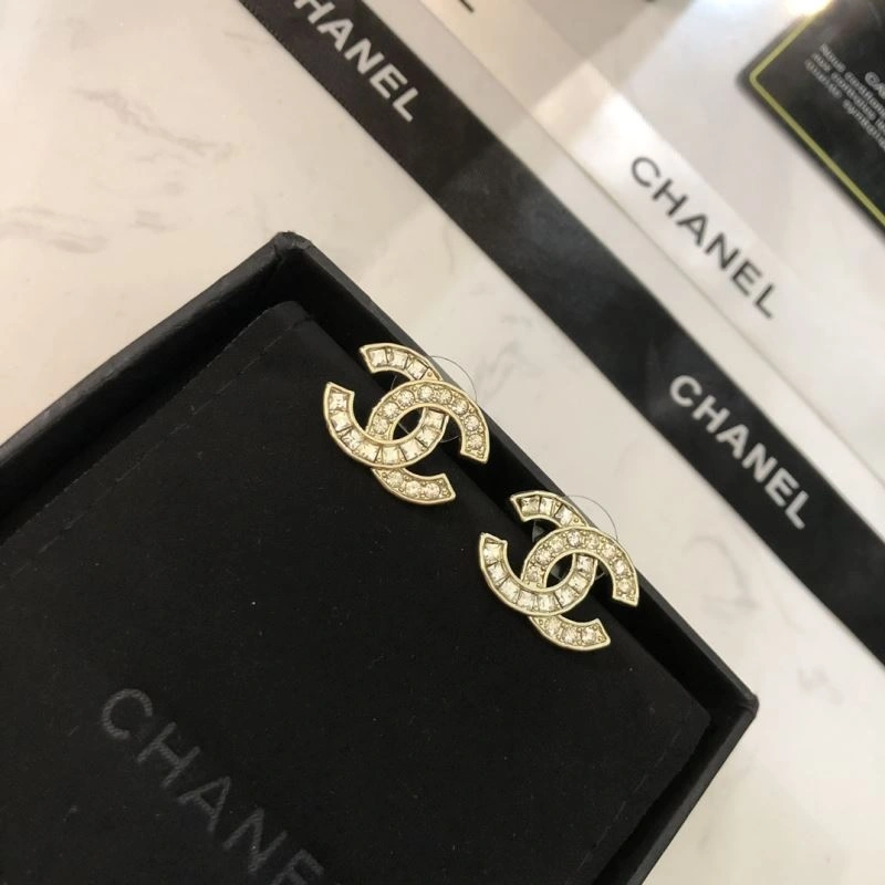 Chanel Earrings QuickDry 232180