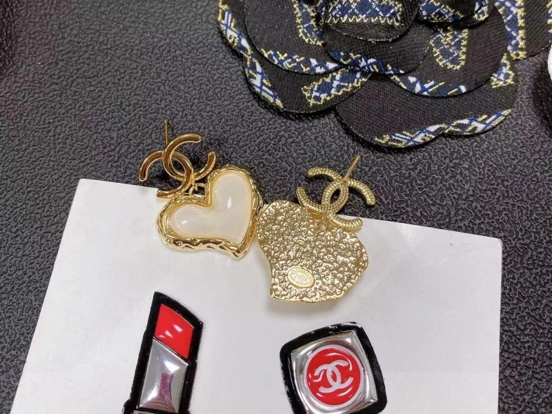 Chanel Earrings MoistureWicking 232168