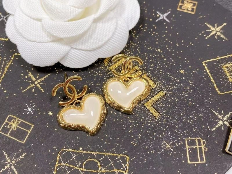 Chanel Earrings MoistureWicking 232168