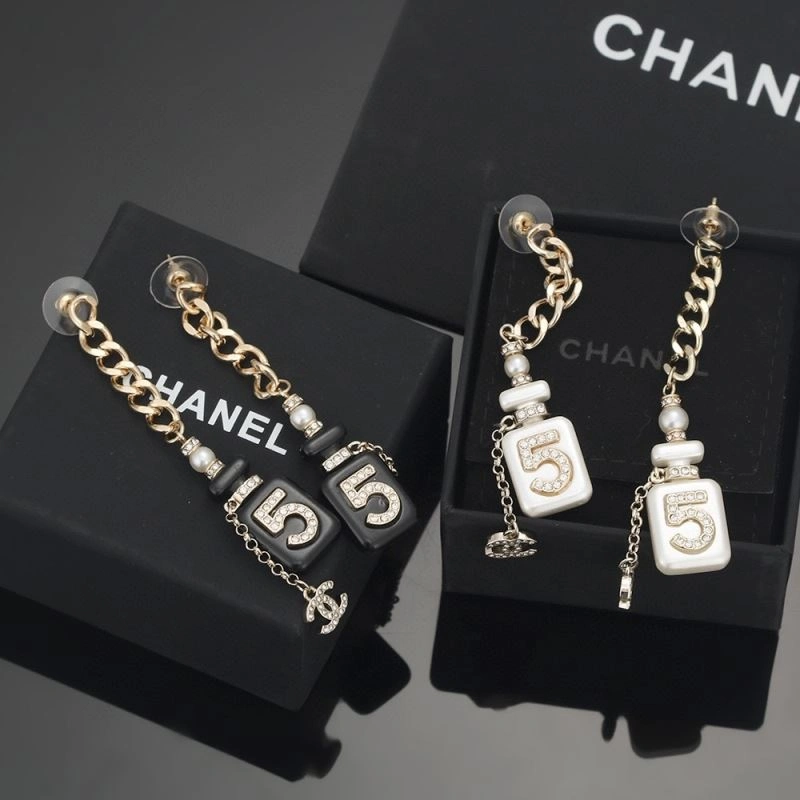 Snug Chanel Earrings 232167
