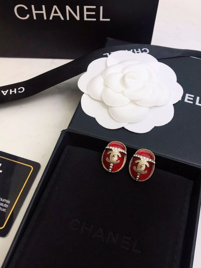 Compact Chanel Earrings 232140