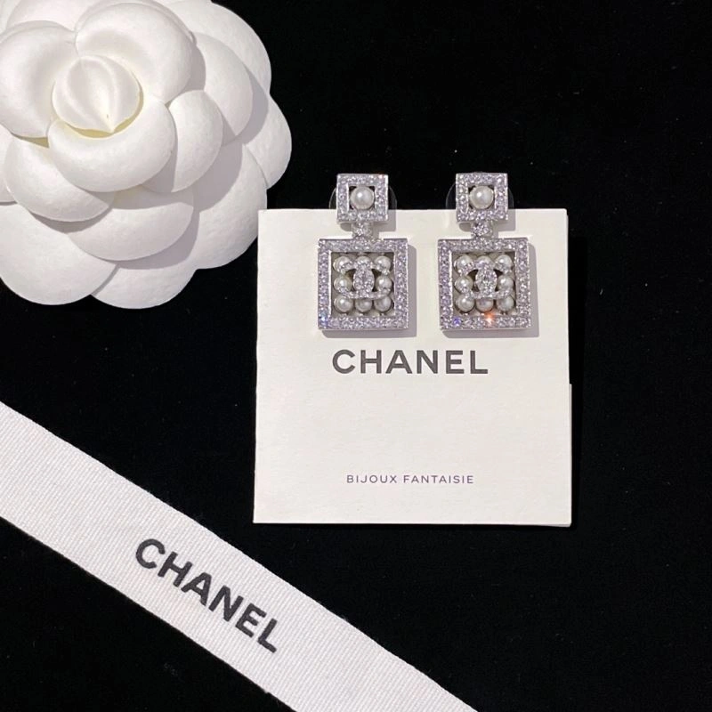 WeatherProof Chanel Earrings 232157