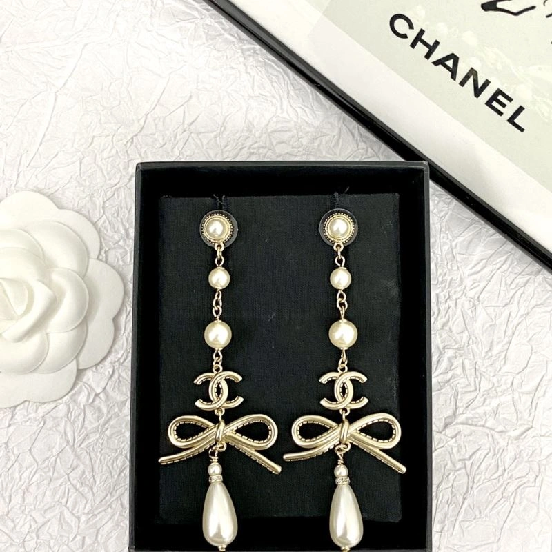 Neat Chanel Earrings 232154