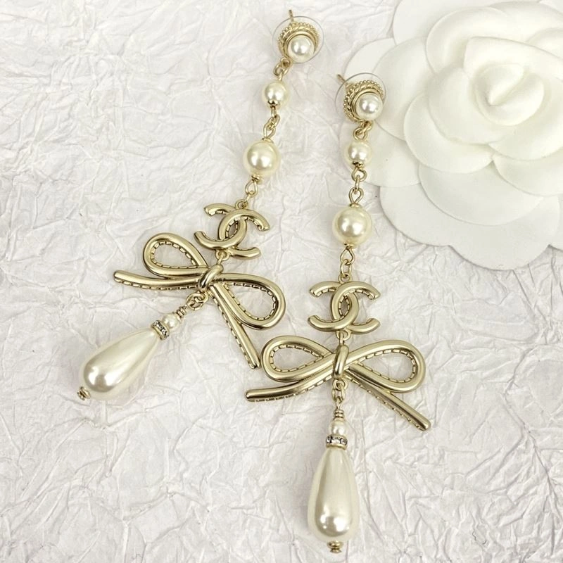 Neat Chanel Earrings 232154