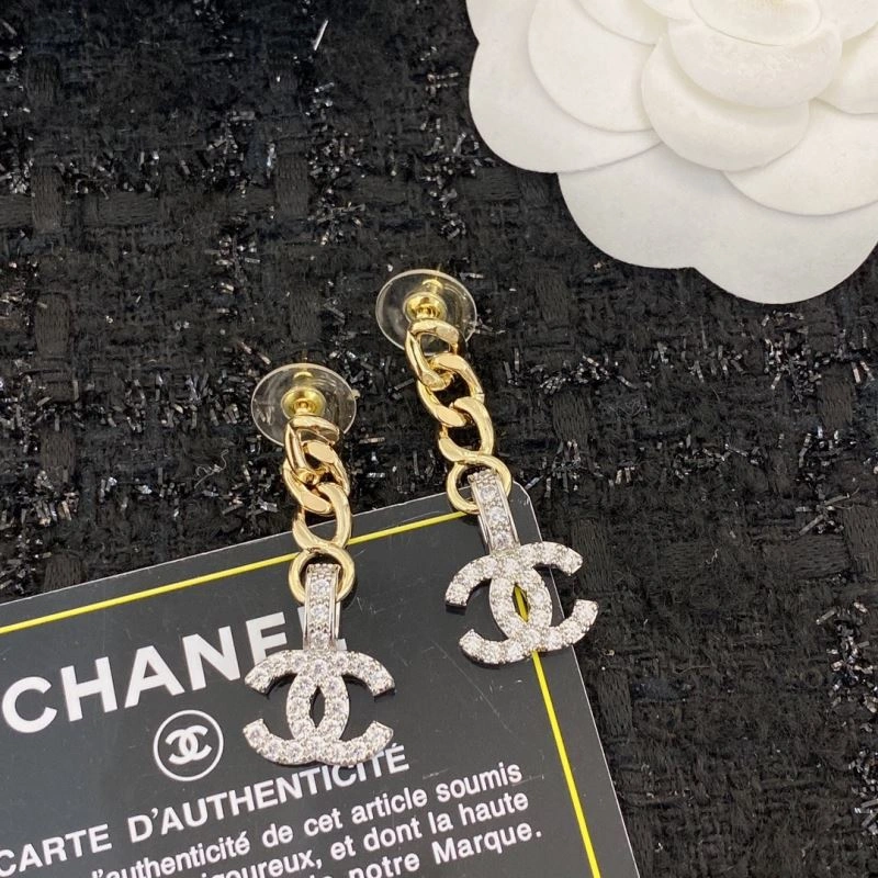 Chanel Earrings Refined 232186