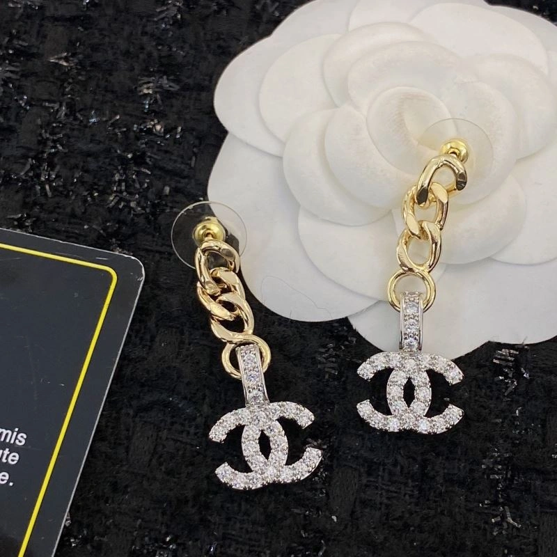 Chanel Earrings Refined 232186