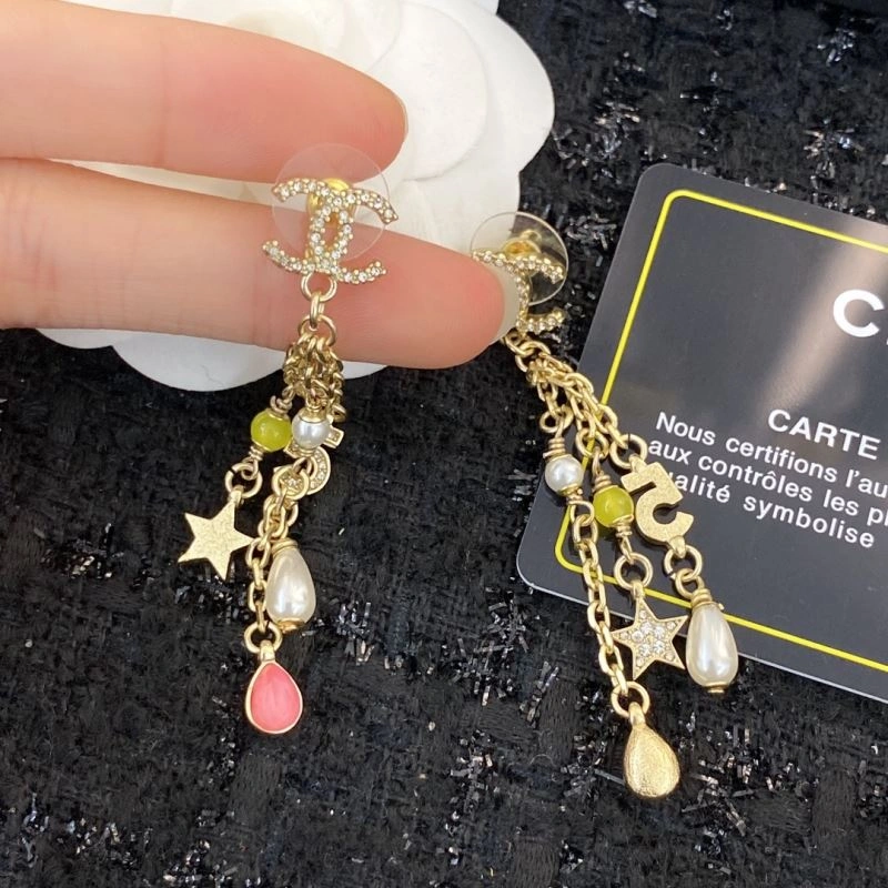 Compact Chanel Earrings 232132