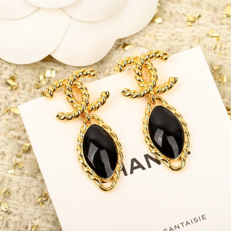 Chanel Earrings Practical 232224