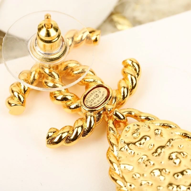 Chanel Earrings Practical 232224
