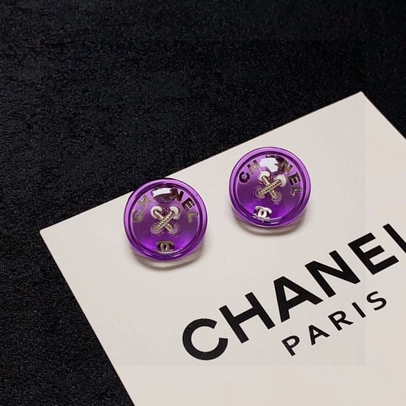 Chanel Earrings Versatile 232121