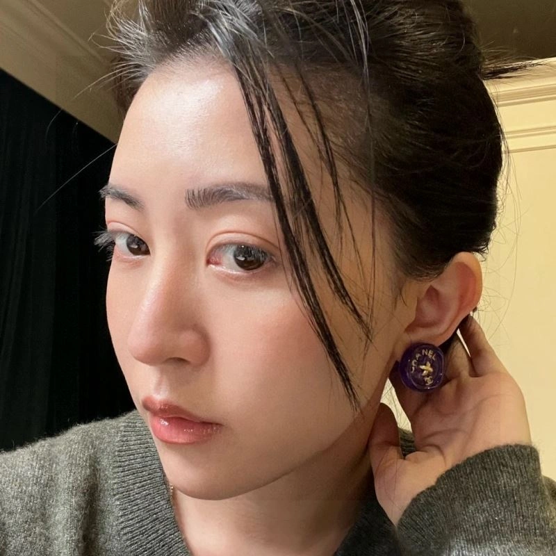 Chanel Earrings Versatile 232121