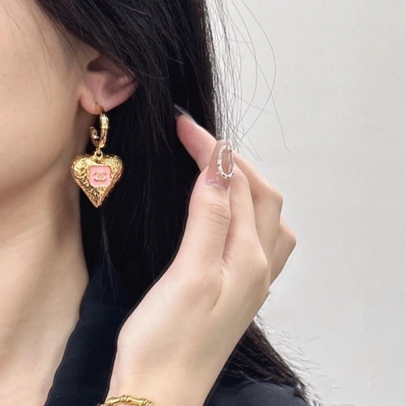 Chanel Earrings Soft 231865