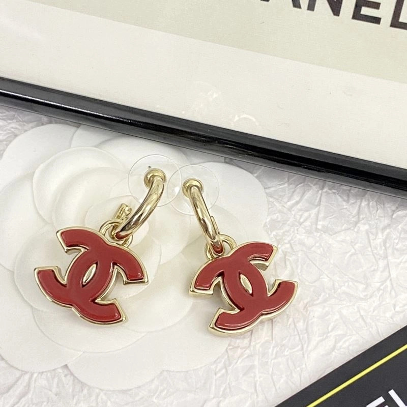 Unique Chanel Earrings 231857