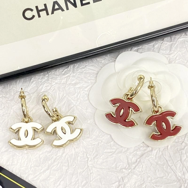 Unique Chanel Earrings 231857