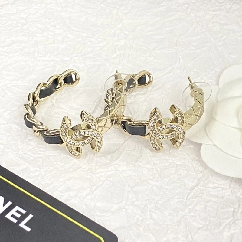 Chanel Earrings WaterResistant 231873