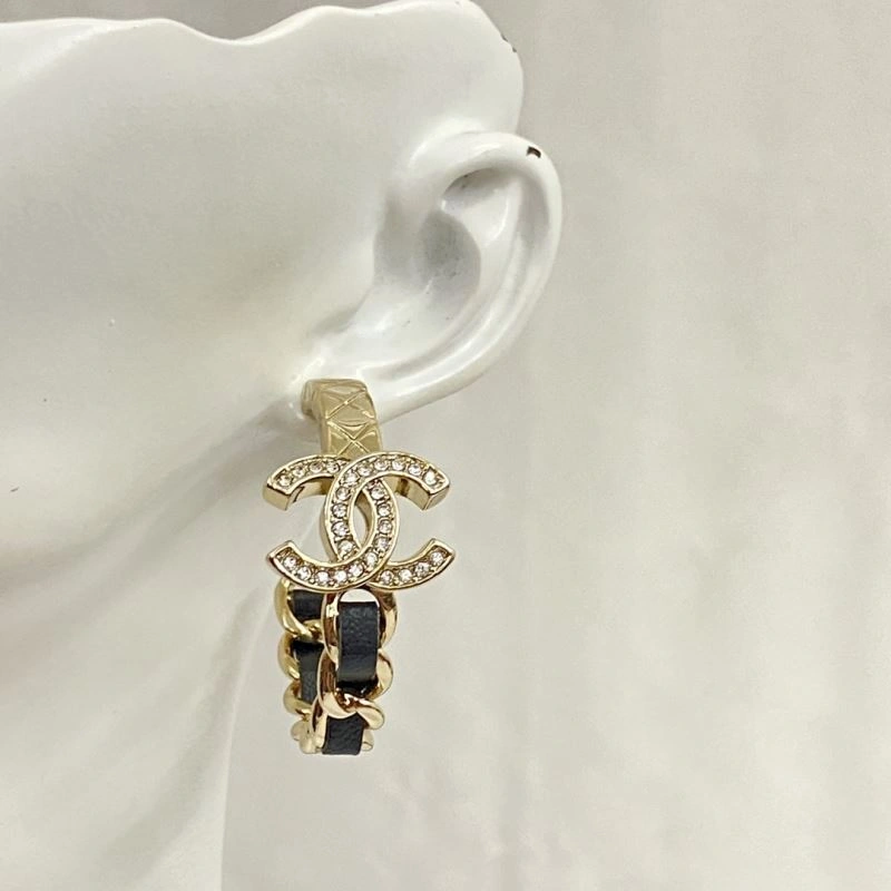 Chanel Earrings WaterResistant 231873