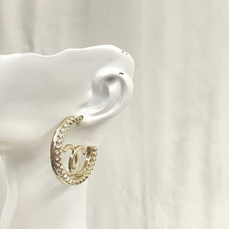 Chanel Earrings Breathable 231878