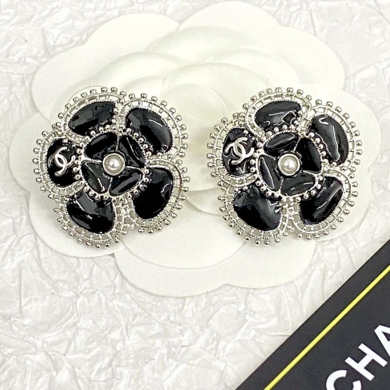 Chanel Earrings TimelessDesign 231871