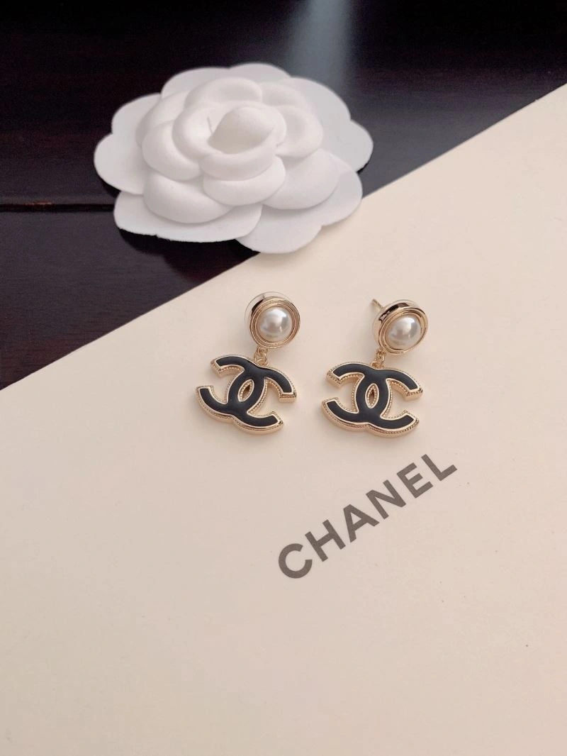 Chanel Earrings Functional 231848