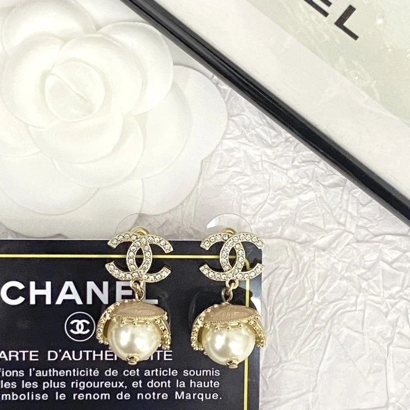 Chanel Earrings OnTrend 231826