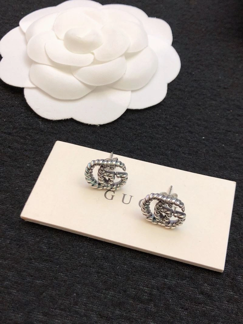 Chanel Earrings Lightweight 231830