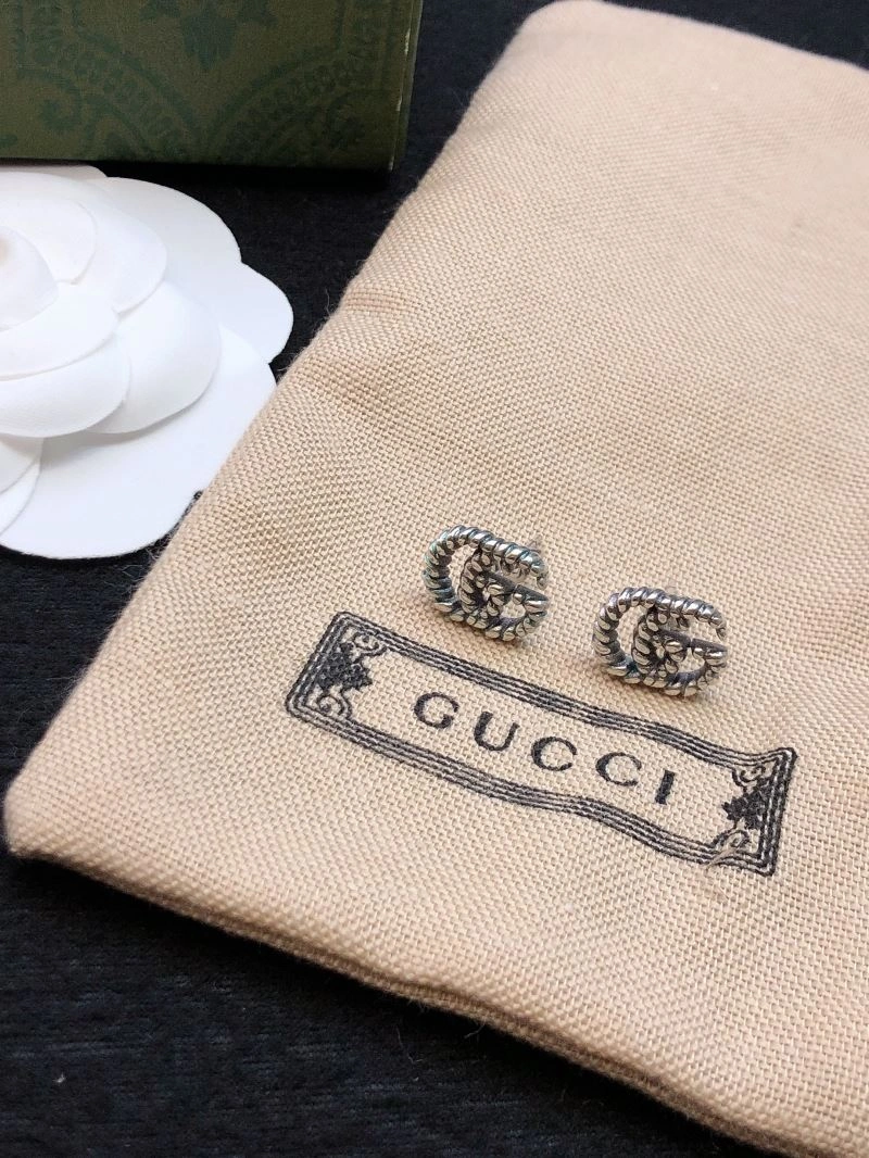 Chanel Earrings Lightweight 231830