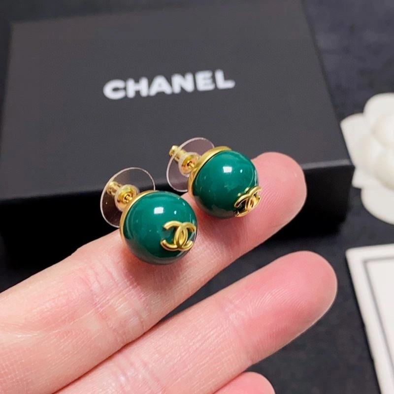 Chanel Earrings Trendsetting 231837