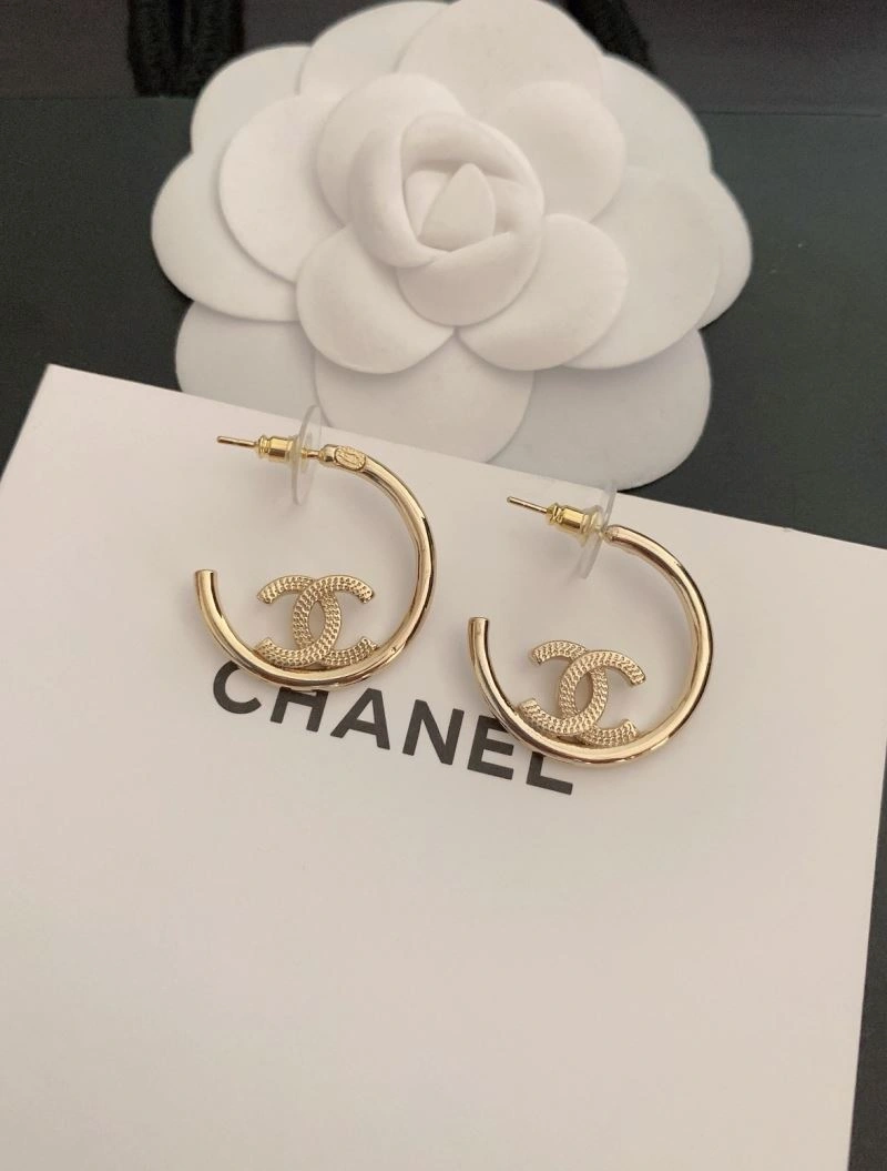 Chanel Earrings Sleek 231881