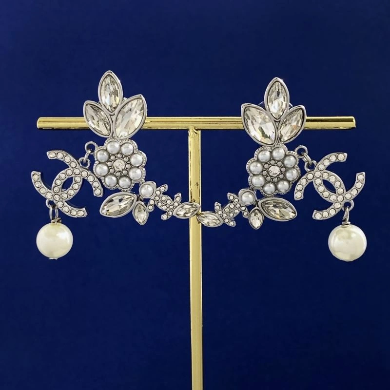 Chanel Earrings TechFriendly 231855