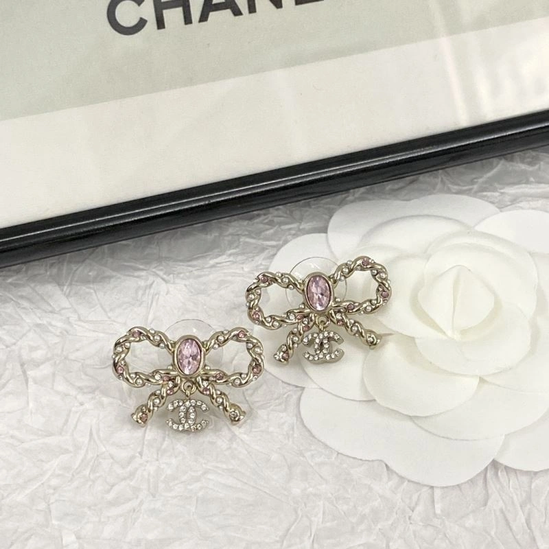 WellDesigned Chanel Earrings 231819