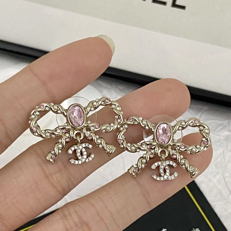 WellDesigned Chanel Earrings 231819
