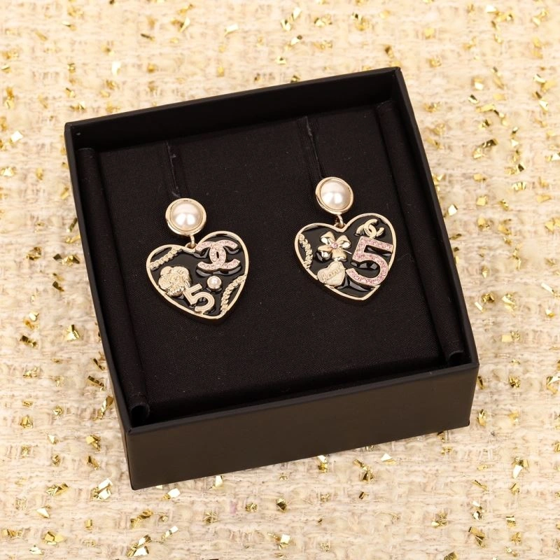 Durable Chanel Earrings 231813