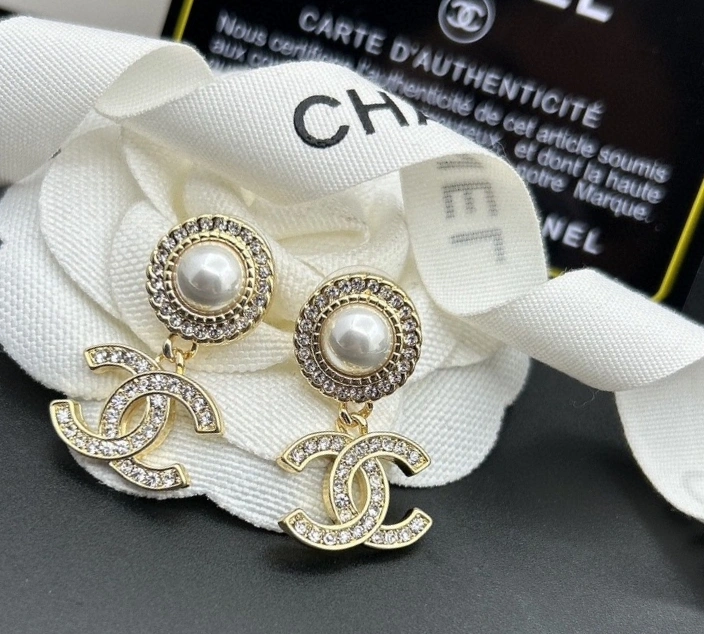 Chanel Earrings Bright 231798