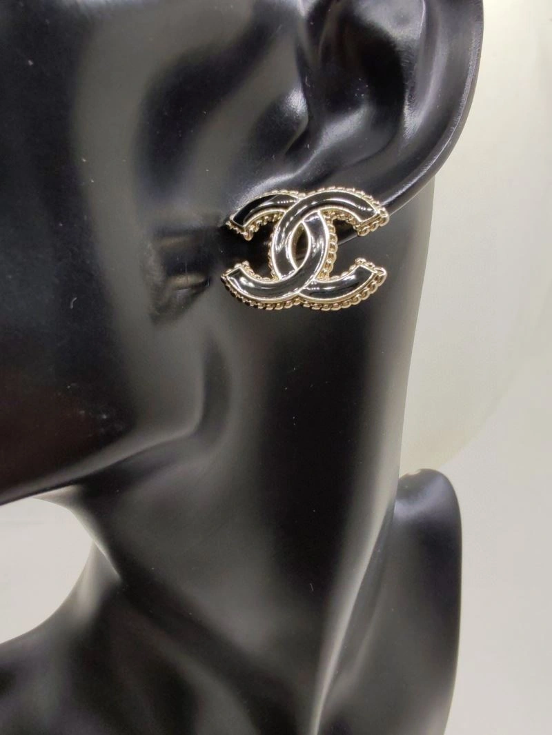 Chanel Earrings Soft 231794