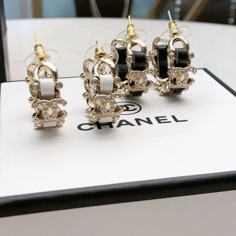 Chanel Earrings Unisex 231787