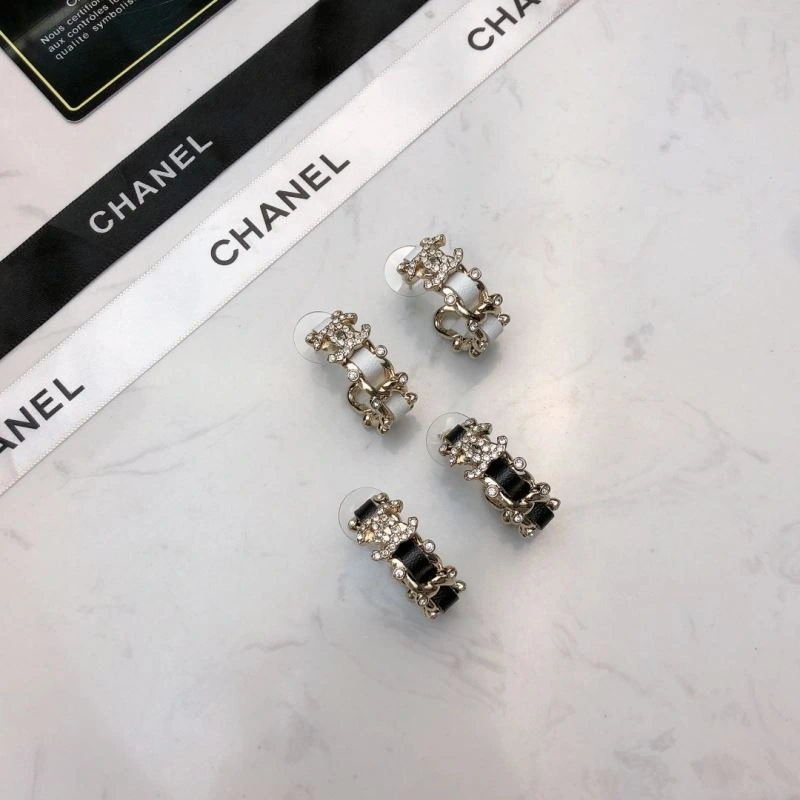 Chanel Earrings Unisex 231787