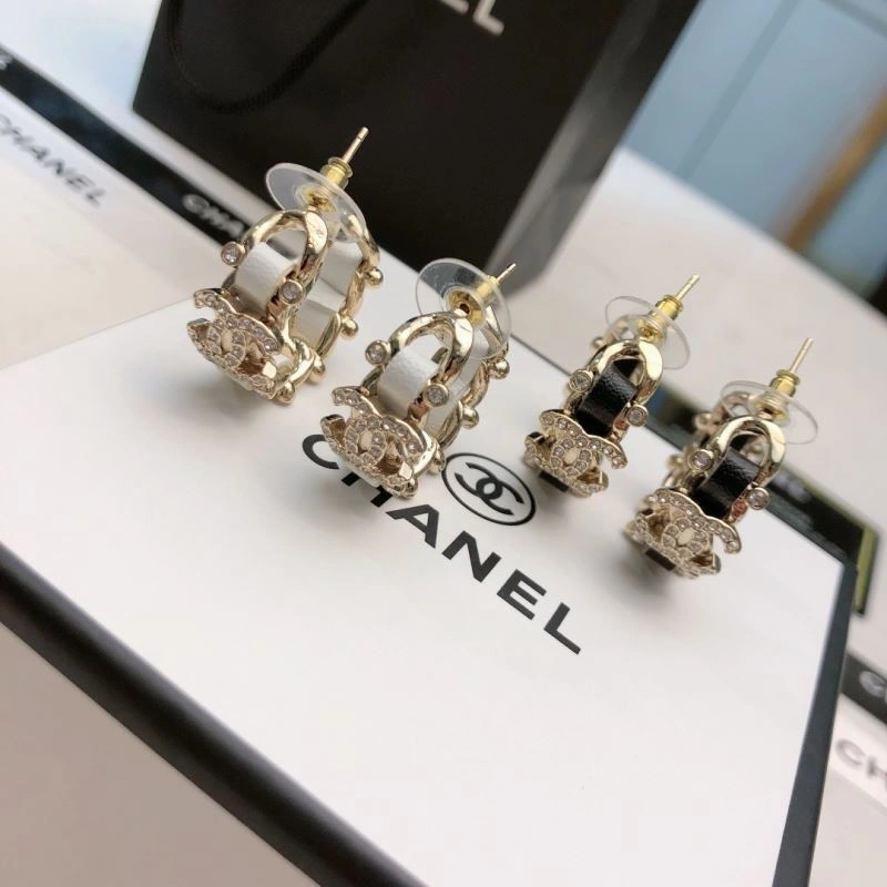 Chanel Earrings Unisex 231787