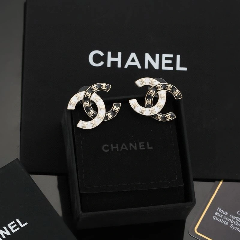Chanel Earrings Bright 231786