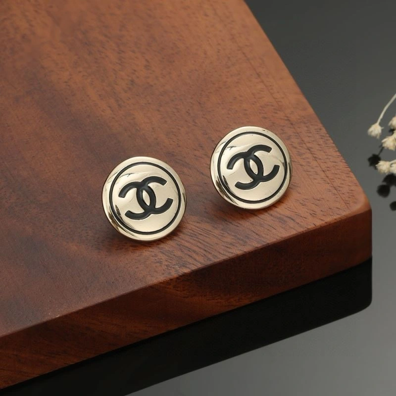 Chanel Earrings Durable 231799