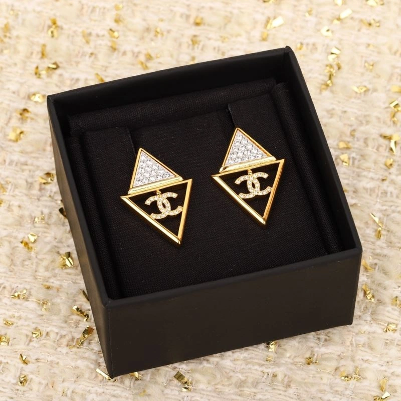 Chanel Earrings RelaxedFit 231806