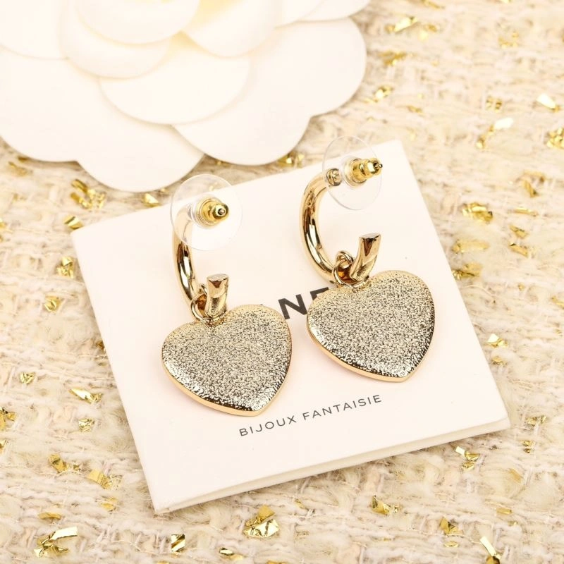 Affordable Chanel Earrings 231805